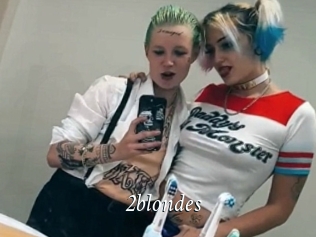 2blondes