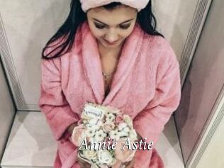 Annie_Astie