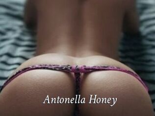 Antonella_Honey