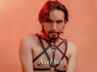 Axel_hot