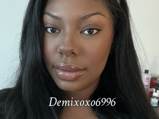 Demixoxo6996