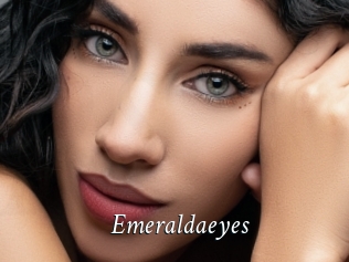 Emeraldaeyes