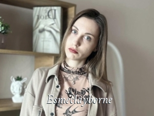 Esmeclayborne