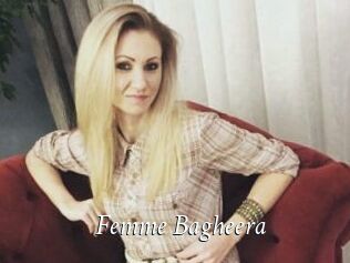Femme_Bagheera