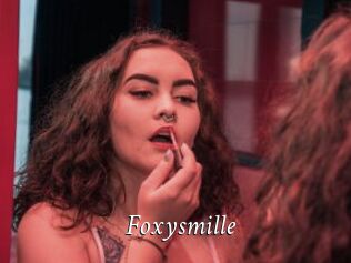 Foxysmille