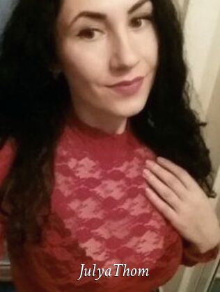 JulyaThom
