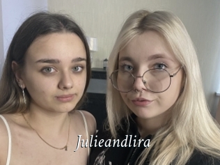 Julieandlira