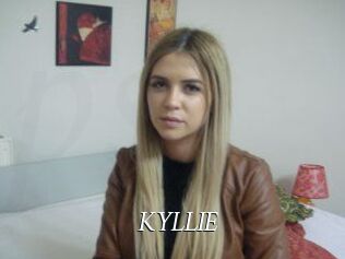 KYLLIE_