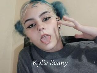 Kylie_Bonny