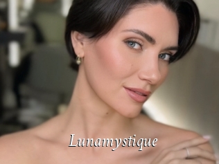 Lunamystique
