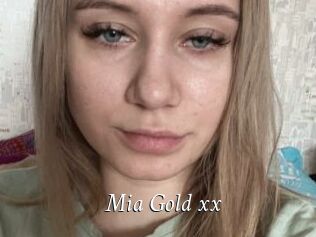 Mia_Gold_xx