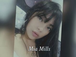 Mia_Mills