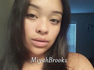 Miyah_Brooks