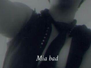 Mia_bad