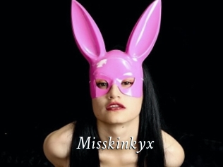 Misskinkyx