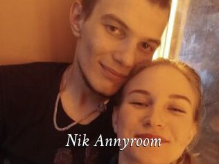 Nik_Annyroom