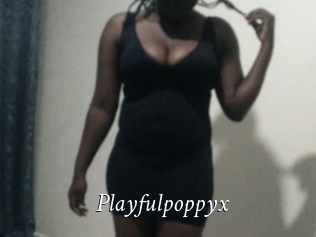 Playfulpoppyx