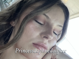 Princessdaphnedollface