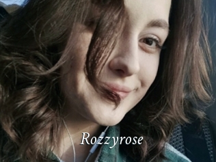 Rozzyrose
