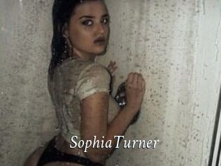 Sophia_Turner