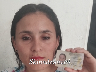 Skinndevora69