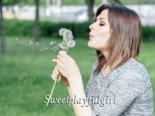 Sweetplayfulgirl
