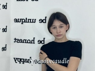 Synnovecaudle