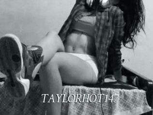 TAYLORHOT147