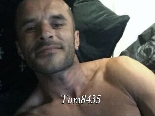 Tom8435