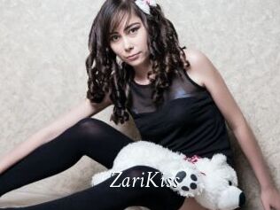 ZariKiss
